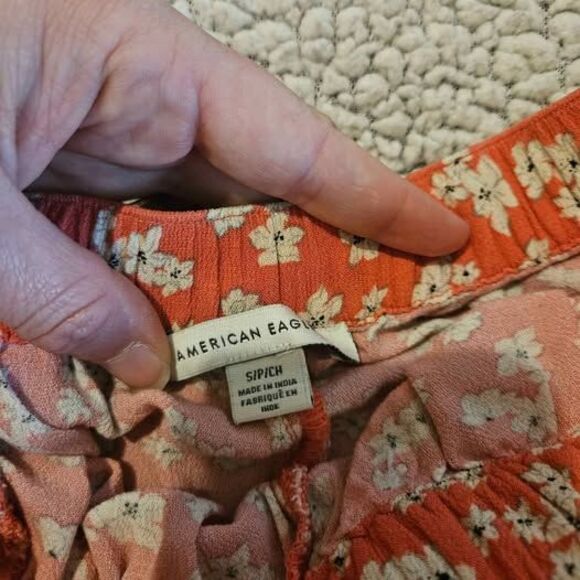 American Eagle floral skirt - Picture 2 of 2